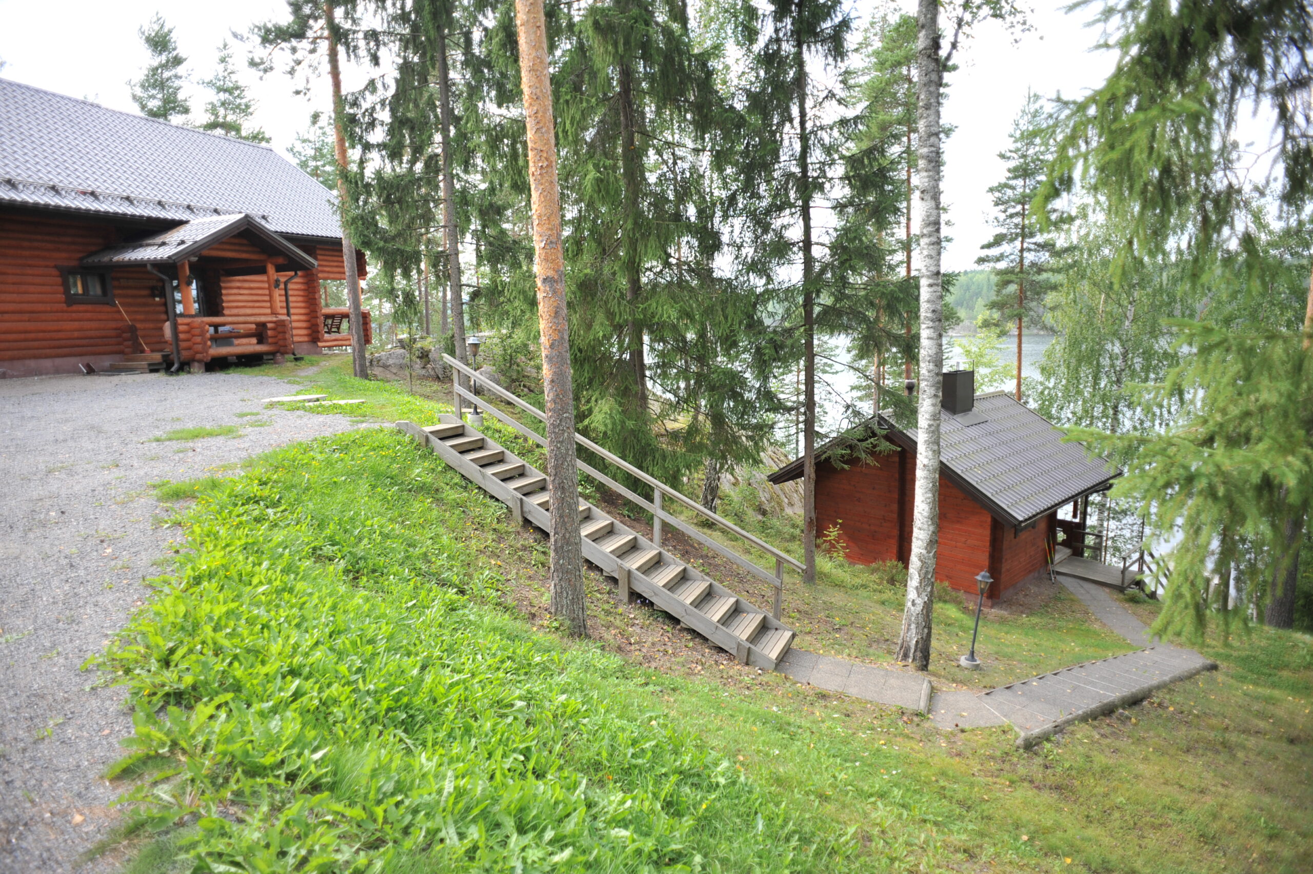 Honkalinna mökki, iso mökki ja rantasauna, Yli-Kaitala Resort, Iitti