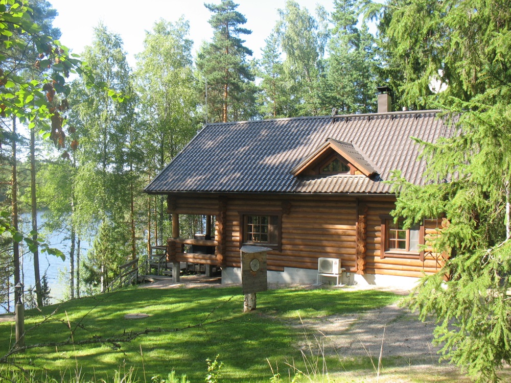 Kurkilinna ulko 1000x750